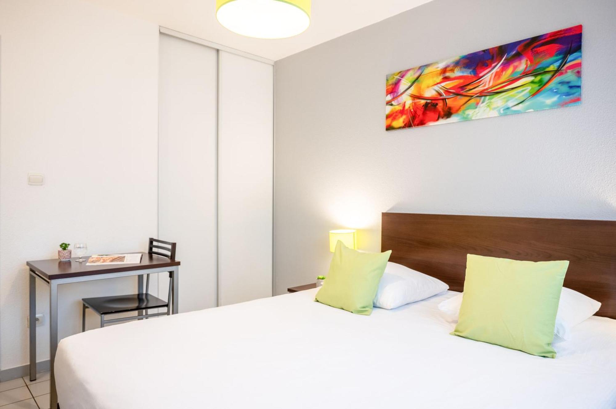 Comfort Aparthotel Besancon La City Luaran gambar